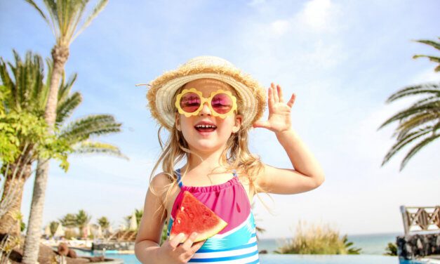 Como proteger a pele das crianças durante o verão?