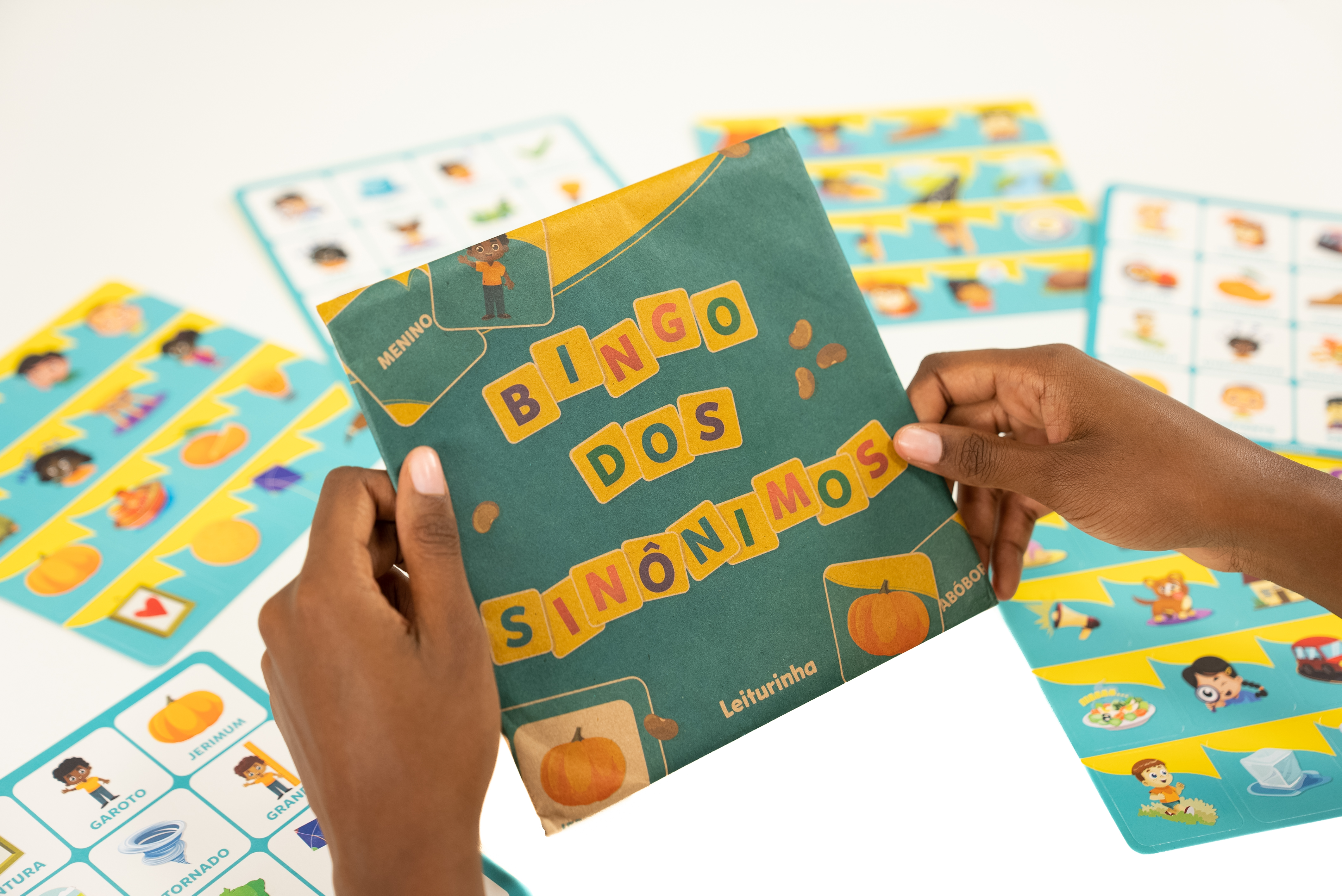 Surpresinhas da Leiturinha: Bingo dos Sinônimos